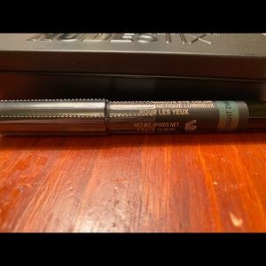 Nudestix eye color from Hilary Duff collection